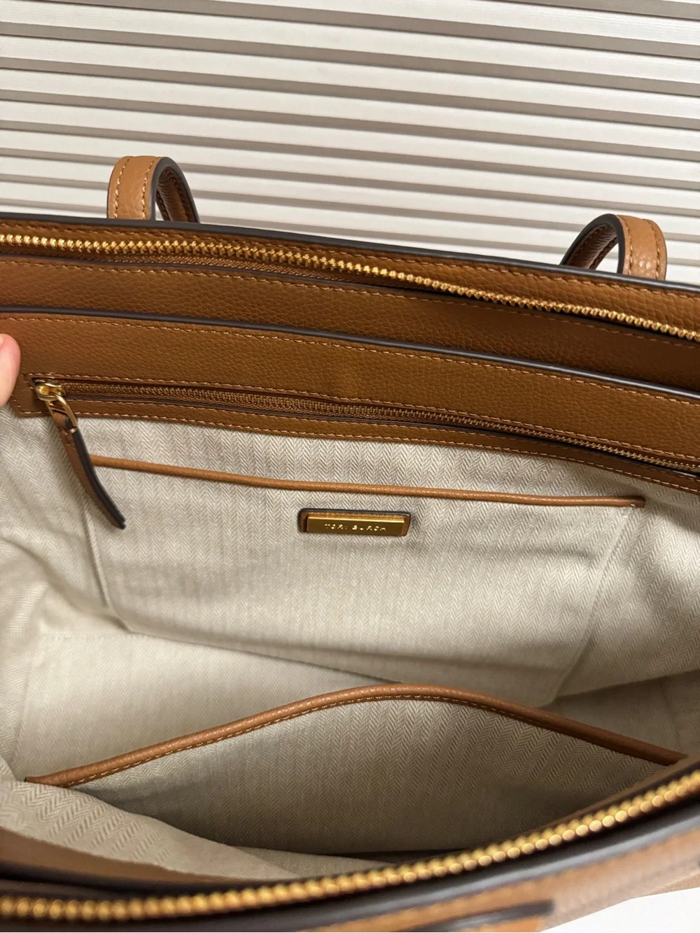 Tory Burch Robinson Pebbled Tote in Tiger’s Eye